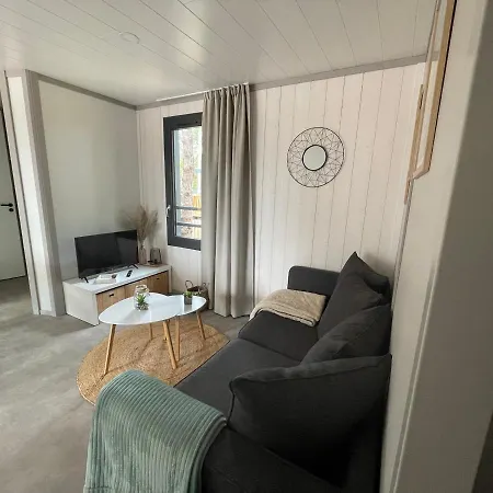 Chalet Jullouville, 3 Pieces, 4 Personnes - Fr-1-361-505 * Jullouville